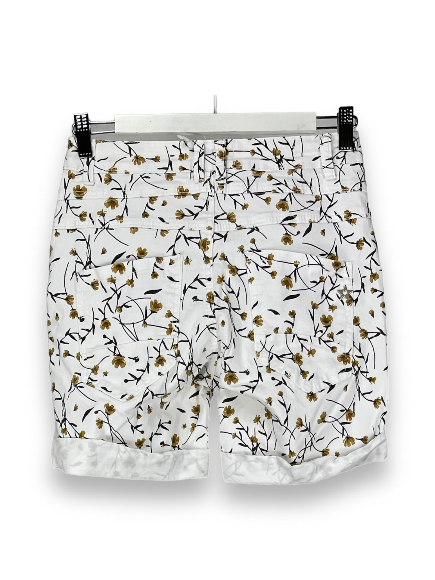 Shorts - Jewelly